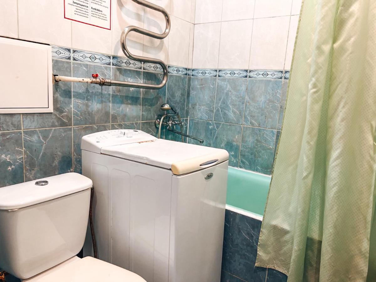 Apartment Near Metro Station Darnitsa 키예프 외부 사진